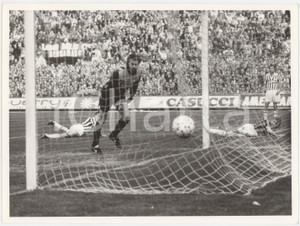 Fotografia d epoca originale 1988 CALCIO Milan vs Juventus  Gol Graziano MANNARI  Sergio TACCONI Foto 1