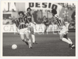 Fotografia d epoca originale 1988 CALCIO Milan vs Juventus  Graziano MANNARI Pasquale BRUNO Foto 24x18 cm 1