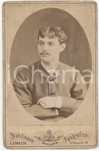Fotografia d epoca originale 1870 ca MILANO Ritratto di giovane uomo Foto Antonio STRAZZA 10x16 cm 1