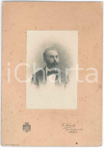 Fotografia d epoca originale 1910 ca MILANO Ritratto di uomo con papillon  Foto G. NOSEDA 12x17 cm 1