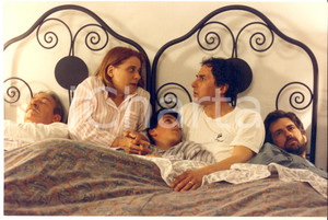 Fotografia d epoca originale 1993 CINEMA Film Caro Diario  Nanni MORETTI  Scena del letto Foto 1