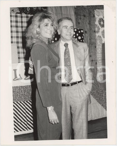 Fotografia d epoca originale 1987 RAI  PORTOBELLO Enzo TORTORA Gabriella CARLUCCI Foto 25x20 cm 1