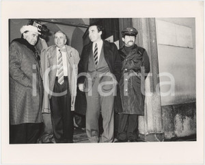 Fotografia d epoca originale 1987 MILANO PORTOBELLO Enzo TORTORA Paolo PILLITTERI al Cenacolo Vinciano 6 1