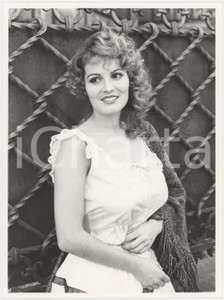 Fotografia d epoca originale 1985 ca ITALIA  LIRICA Adele COSSI Ritratto del mezzosoprano  Foto 18x24 cm 1