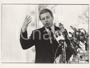 Fotografia d epoca originale 1990 ca AUSTRIA Franz VRANITZKY International Presskonferenz  Foto 24x18 cm 1