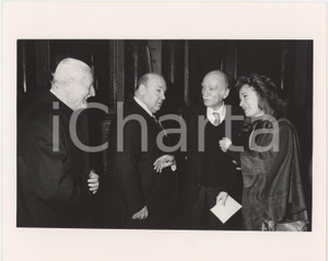 Fotografia d epoca originale 1990 ca MILANO Tom PONZI e Giorgio ALMIRANTE Foto 25x20 cm 1