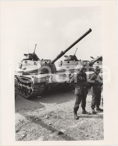 Fotografia d epoca originale 1985 ca ESERCITO ITALIANO  GRANDI MANOVRE Carri armati M60 Patton  Foto 20x25 1