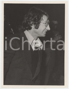 Fotografia d epoca originale 1975 ca ZAPPONETA Nicola DI BARI Ritratto del cantante  Foto 18x24 cm 1