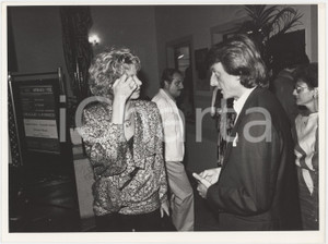 Fotografia d epoca originale 1985 COSTUME Enrica BONACCORTI Luca CORDERO DI MONTEZEMOLO Foto 24x18 cm 1