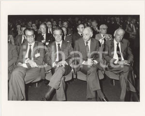 Fotografia d epoca originale 1985 ca COSTUME Cesare ROMITI Alberto FALCK Mario SCHIMBERNI Leopoldo PIRELLI 1