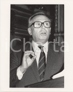Fotografia d epoca originale 1985 ca DEMOCRAZIA CRISTIANA Luigi GRANELLI Politico DC Foto 20x25 cm 13 1