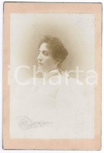 Fotografia d epoca originale 1880 ca TORINO Giovane donna in bianco  Ritratto  Foto Pio DI MONALE 11x16 1
