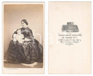 Fotografia d epoca originale 1870 ca TORINO Nobildonna con il figlio in grembo  Foto LE LIEURE  CDV 1