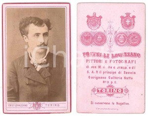 Fotografia d epoca originale 1880 ca TORINO Giovane uomo con foulard chiaro Foto Fratelli LOVAZZANO  CDV 1