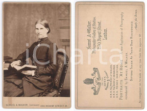Fotografia d epoca originale 1910 ca LONDON Portrait of a woman reading  Photo Samuel A. WALKER 11x16 cm 1