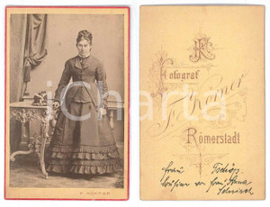Fotografia d epoca originale 1880 ca ROMERSTADT D Famiglia TSCHOP  Ritratto di donna Foto F. KORNER 1