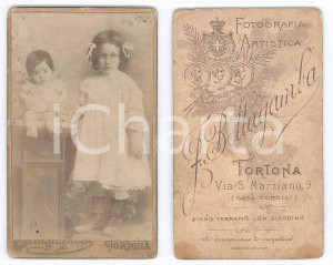 Fotografia d epoca originale 1880 ca TORTONA Ritratto di due fratellini  Foto F. BELLAGAMBA  CDV 1