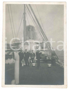 Fotografia d epoca originale 1920 ca COSTUME Uomini sul ponte di un piroscafo  Foto 8x11 cm 1
