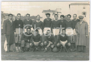 Fotografia d epoca originale 1947 RIVAROLO  CALCIO Squadra VARAZZE F.C. prima della partita  Foto 22x15 cm 1