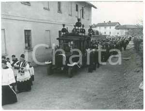 Fotografia d epoca originale 1944 MILANO Via Macconago  Azienda Agricola PEREGO Corteo funerali titolare 7 1