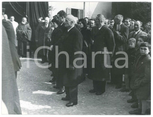 Fotografia d epoca originale 1944 MILANO Via Macconago  Azienda Agricola PEREGO  Funerali titolare 9 Foto 1