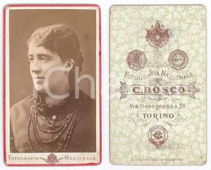 Fotografia d epoca originale 1890 ca TORINO Giovane donna con collana Ritratto Foto C. BOSCO CDV 1