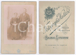Fotografia d epoca originale 1900 ca PEROSA ARGENTINA Coppia di anziani coniugi  Foto Giovanni BALMAS 11x16 1