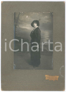 Fotografia d epoca originale 1915 VERONA Ritratto femminile  Foto Giulio DE BIANCHI 17x24 cm 1