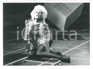 Fotografia d epoca originale 1985 ca ITALIA  MUSICA Donatella RETTORE Ritratto  Foto 24x17 cm 4 1
