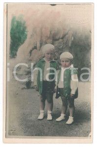 Fotografia d epoca originale 1932 GENOVA Due fratellini con maglione a colori  Ritratto Foto cartolina 1