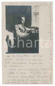 Fotografia d epoca originale 1919 s.l. Satana, ridi!  Giovane in un inverno di beatitudini Foto CURIOSA 1