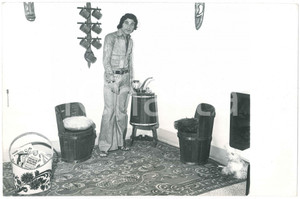 Fotografia d epoca originale 1971 TORINO  JUVENTUS Calciatore Franco CAUSIO in soggiorno  Foto 30x20 cm 2 1