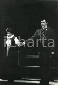 Fotografia d epoca originale 1970 ca ITALIA  TEATRO Giulio BOSETTI durante uno spettacolo  Foto 20x30 cm 1