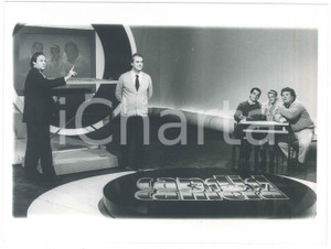 Fotografia d epoca originale 1988 TV Candid Camera Show  Gerry SCOTTI e i ragazzi della 3C 2 1