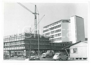 Fotografia d epoca originale Marzo 1959 GINEVRA Costruzione CERN  Sala consiglio e main building  Foto 1 1