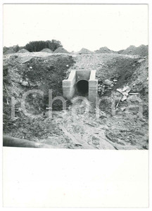 Fotografia d epoca originale 1965 ca SARDEGNA GALLURA AGNATA  Cantiere  Tombino Foto 10x15 cm 1