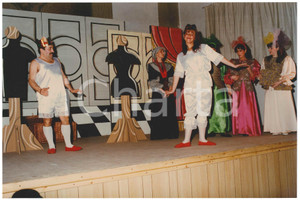 Fotografia d epoca originale 1987 SARONNO  GRUPPO PALCOSCENICO Vestito nuovo dell Imperatore  Foto 13 1