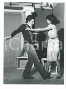 Fotografia d epoca originale 1977 RESCALDINA TEATRO  GRUPPO PALCOSCENICO  Flavia e le sue bambole Foto 14 1