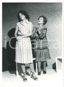 Fotografia d epoca originale 1977 RESCALDINA TEATRO  GRUPPO PALCOSCENICO  Flavia e le sue bambole Foto 16 1
