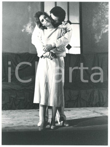 Fotografia d epoca originale 1985 SARONNO TEATRO  GRUPPO PALCOSCENICO  Per non morire Foto 13 1
