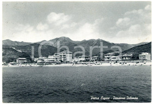 Cartolina originale da collezione 1955 PIETRA LIGURE SV Pensione Jolanda e spiaggia  Cartolina FG VG 1