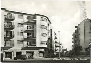 Cartolina originale da collezione 1974 ALBISSOLA MARINA SV Palazzi in via Rossini  Cartolina FG VG 1