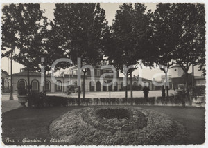 Cartolina originale da collezione 1956 BRA Giardini Pubblici e la Stazione Ferroviaria  Cartolina ANIMATA FG VG 1