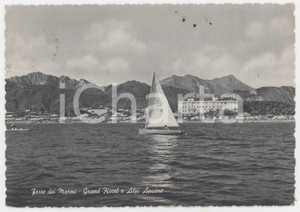 Cartolina originale da collezione 1958 FORTE DEI MARMI Grand Hotel e Alpi Apuane  Cartolina FG VG 1