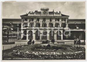 Cartolina originale da collezione 1935 NOVARA Stazione Ferrovie dello Stato  Cartolina ANIMATA FG VG 1