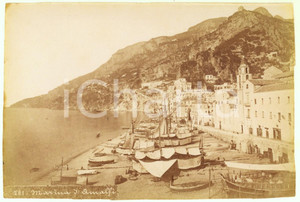 Fotografia d epoca originale 1890 ca Marina d AMALFI  Panorama Foto Achille MAURI nÂ°261 barche 1