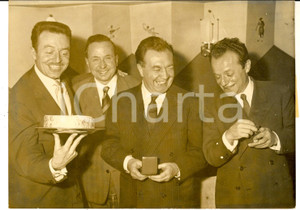 Fotografia d epoca originale 1958 PARIS Prix dessins humour  BARBEROUSSE, Marino ALBERINI, BELLUS et GUS 1