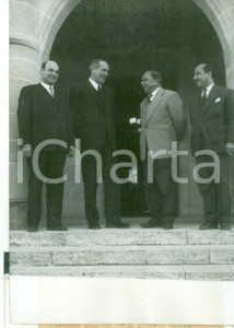 Fotografia d epoca originale 1959 CYPRUS Rauf  DENKTAS  Fazil KUTCHUK  Sir Hugh FOOT  Osman OREK Foto 1