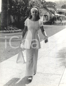 Fotografia d epoca originale 1969 PRINCIPATO DI MONACO MonteCarlo Beach  La ballerina Ludmilla TCHERINA 1