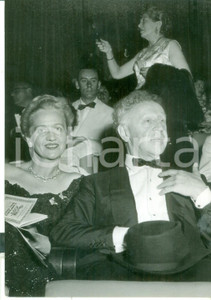 Fotografia d epoca originale 1956 VENEZIA Inaugurazione Festival del Cinema  Arthur RUBINSTEIN con la moglie 1